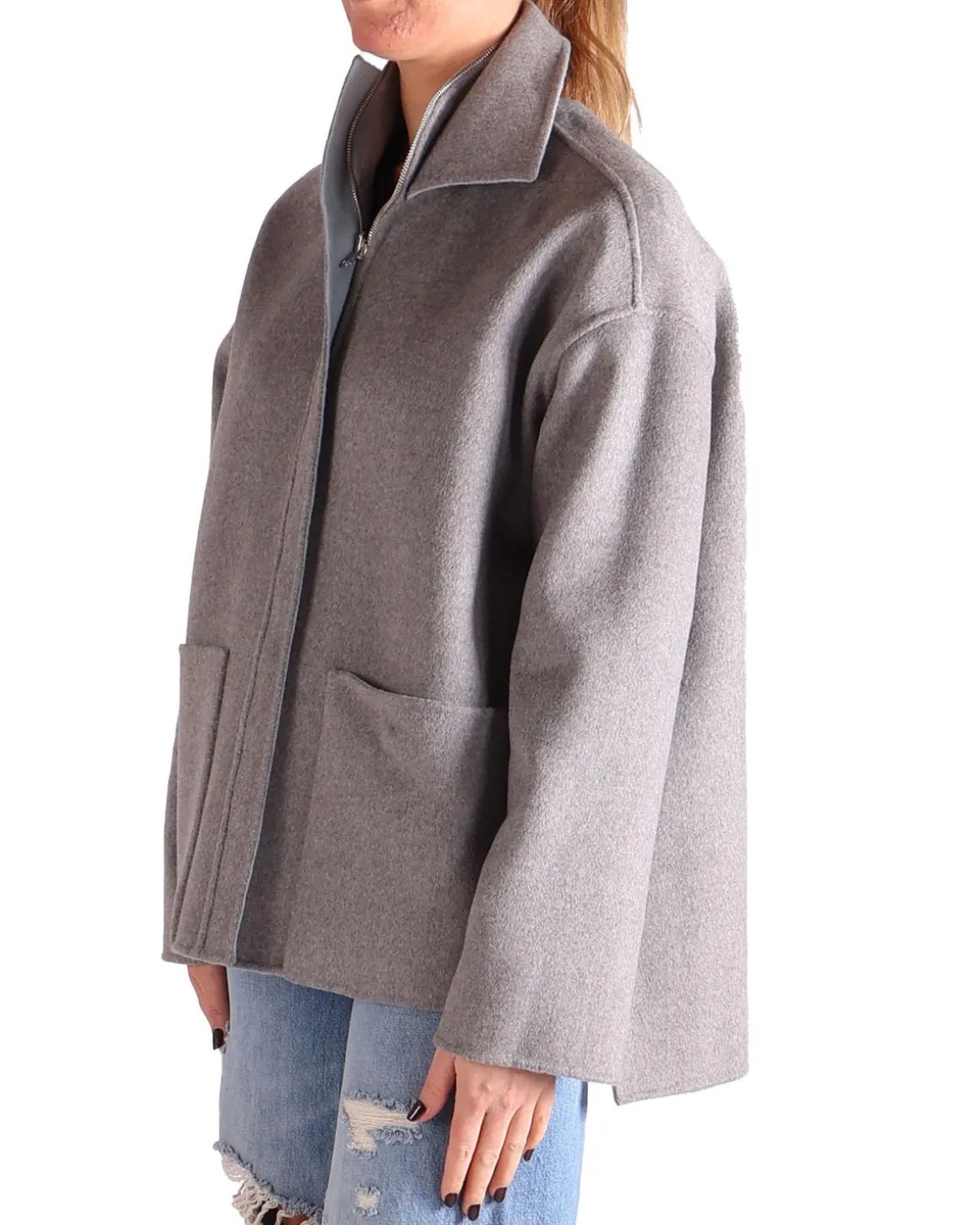 alicia_audrey_jassen_dive_4-2.webp Alicia Audrey jassen divers