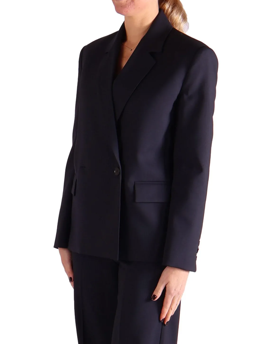 liviana_conti_jacks_2-2.webp LIVIANA CONTI Jacks