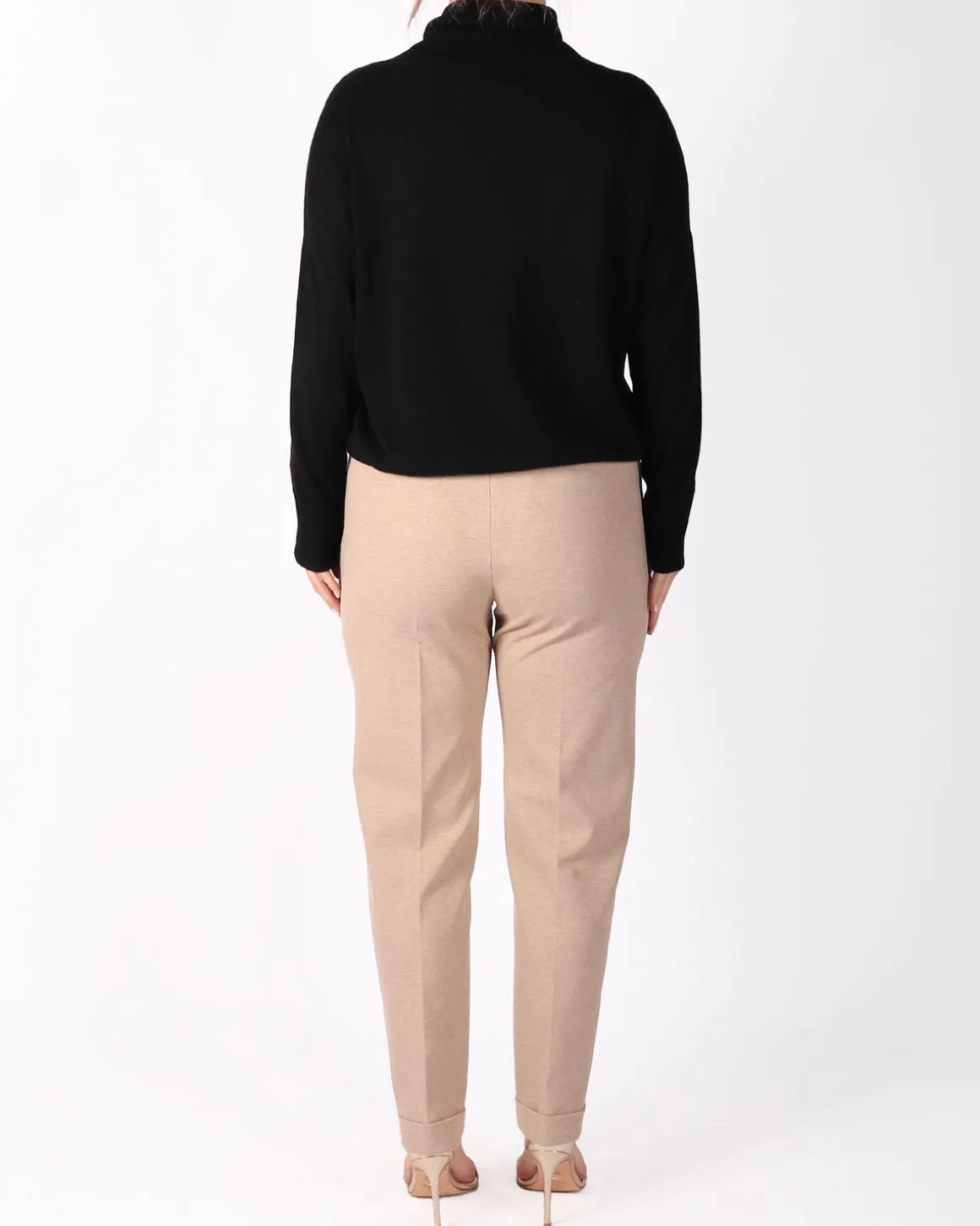 liviana_conti_pantalons_2-11.webp LIVIANA CONTI Pantalons