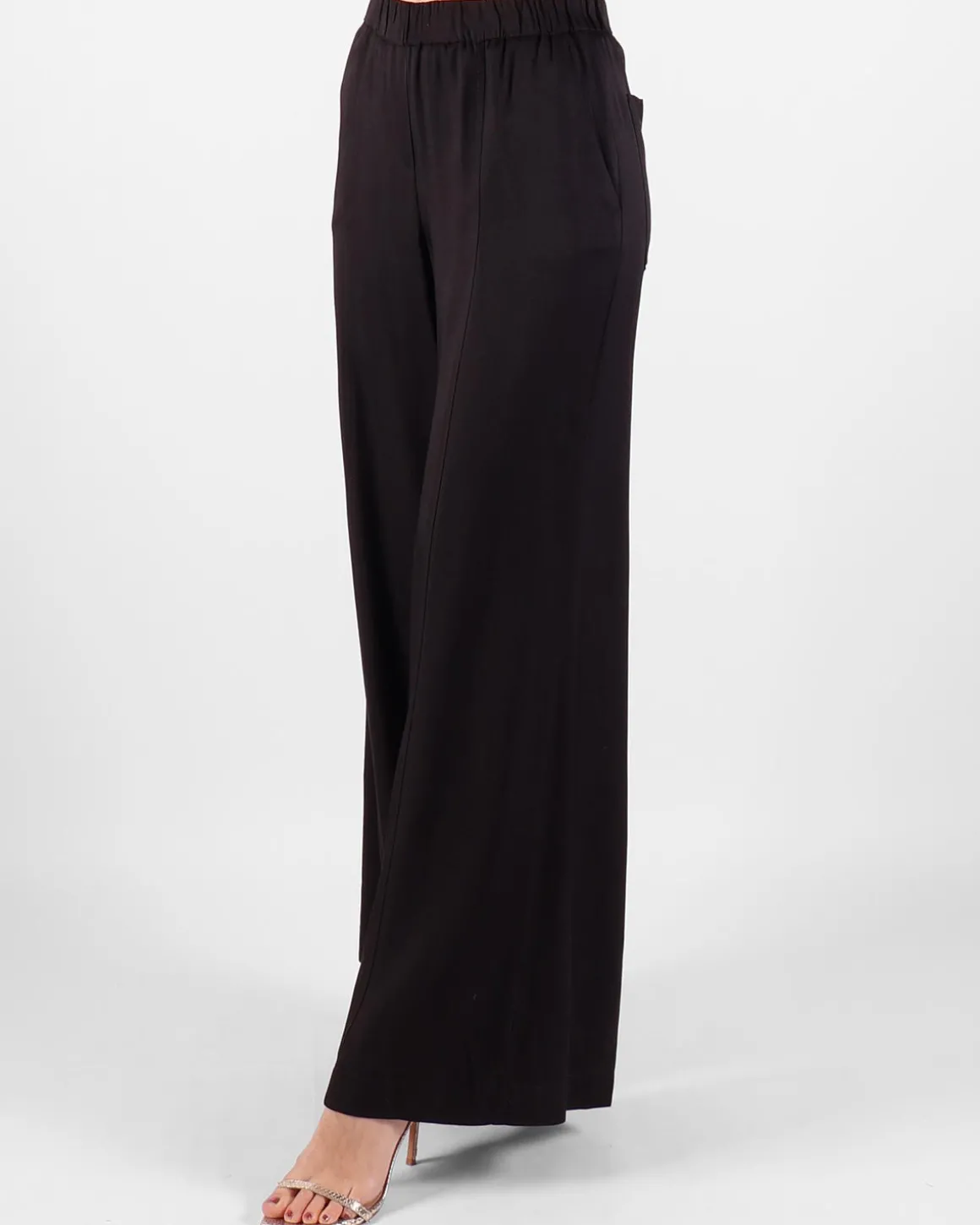 nude_pantalons_2-2.webp Nude Pantalons