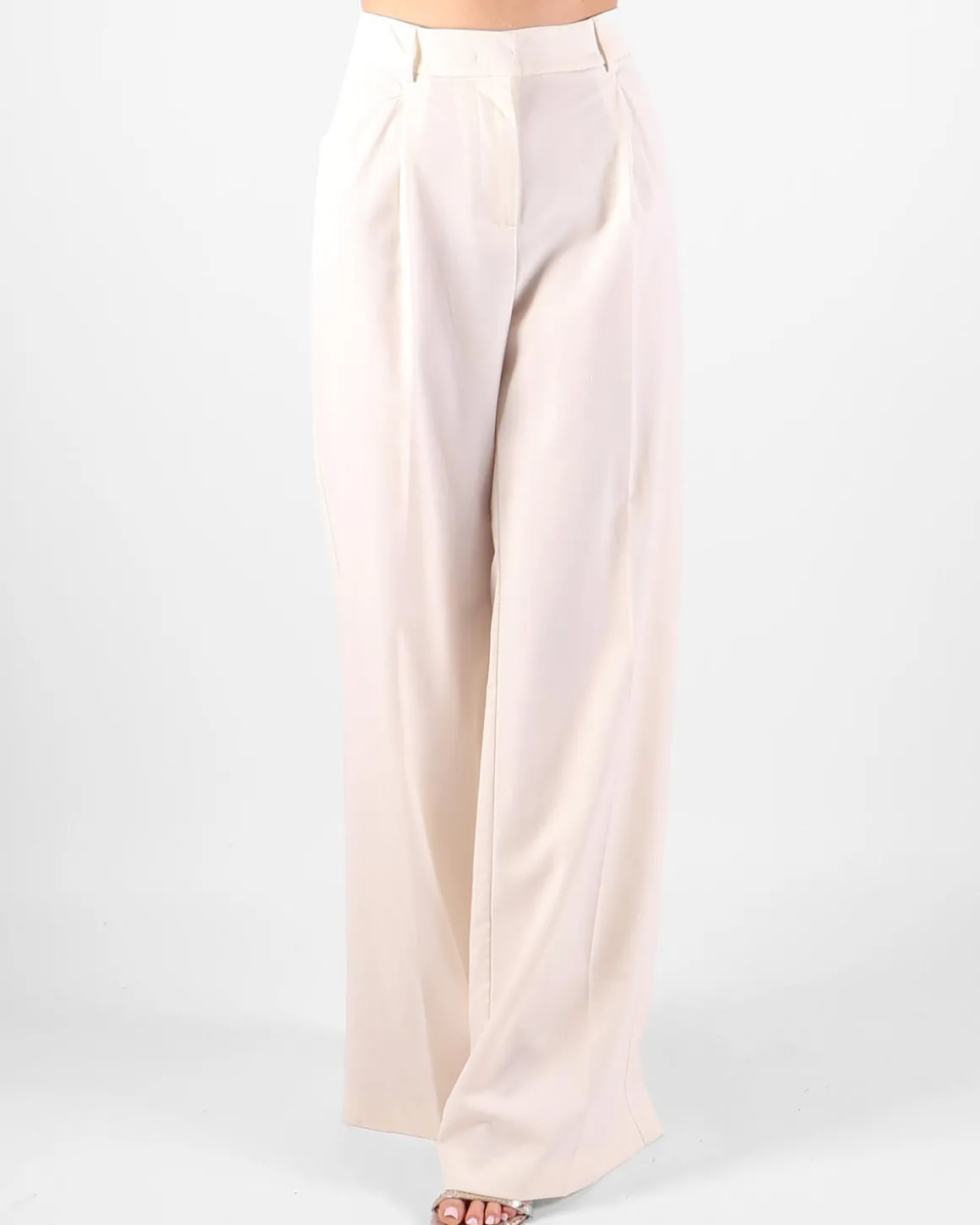 THE ANDAMANE Pantalons