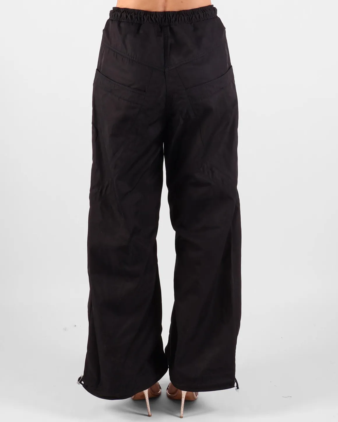 the_attico_pantalons_2-2.webp THE ATTICO Pantalons